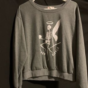 ROMWE grey crew neck